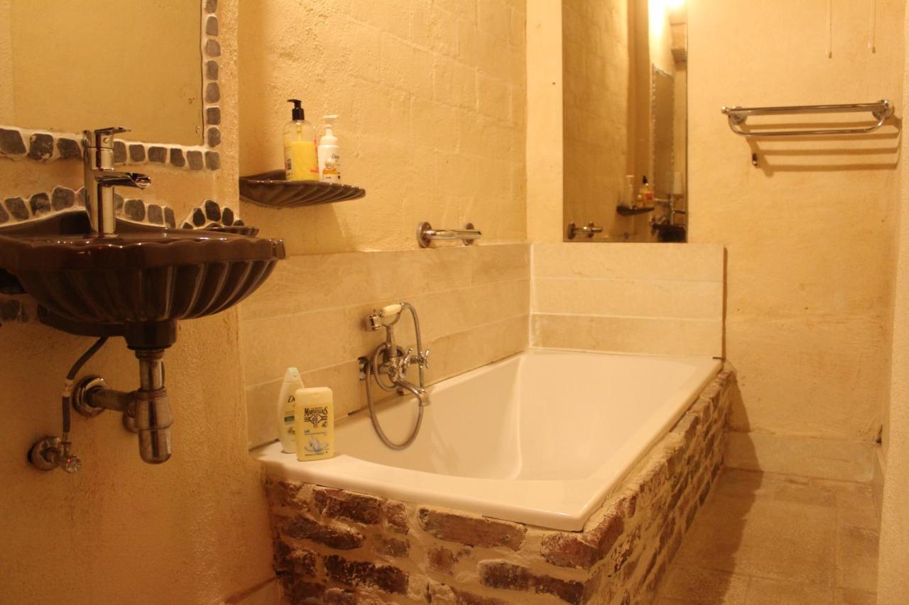 B&B 'T Zwaluwnest Heuvelland Bagian luar foto