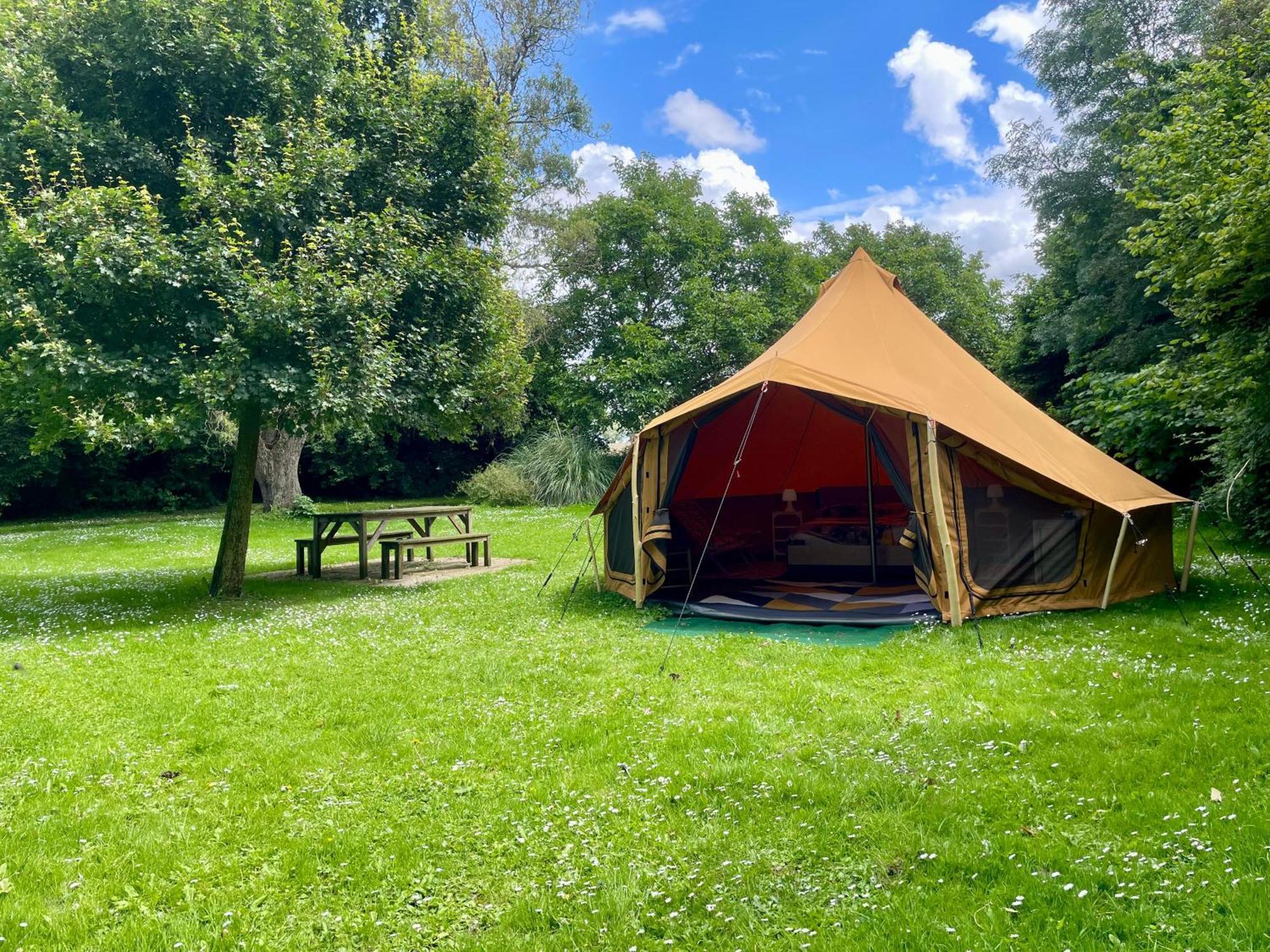 B&B 'T Zwaluwnest Heuvelland Bagian luar foto