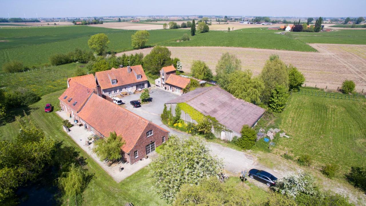 B&B 'T Zwaluwnest Heuvelland Bagian luar foto